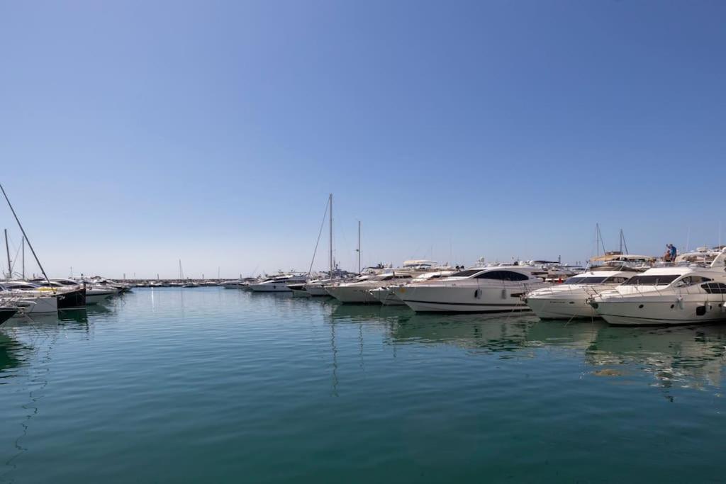 Luxury Sea View Puerto Banus Lägenhet Marbella Exteriör bild